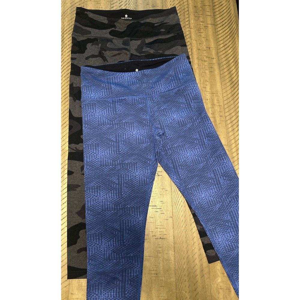 Tuff Athletics Women's Medium Leggings Athletic Yoga Pants Camo Blue Print